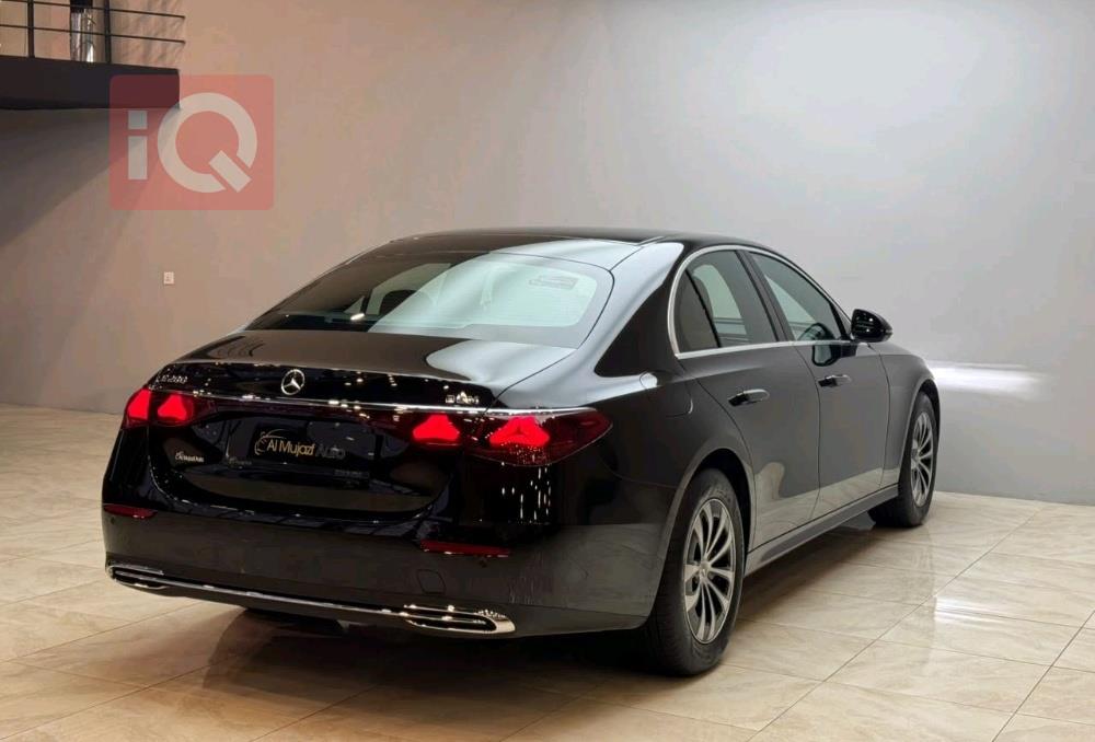 مرسيدس بنز E-Class